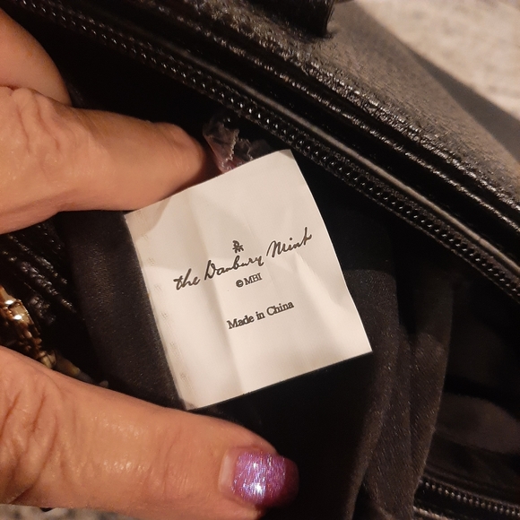 FINAL PRICE $10  DANBURY MINT Monogram "Patti" bag. - Picture 12 of 12